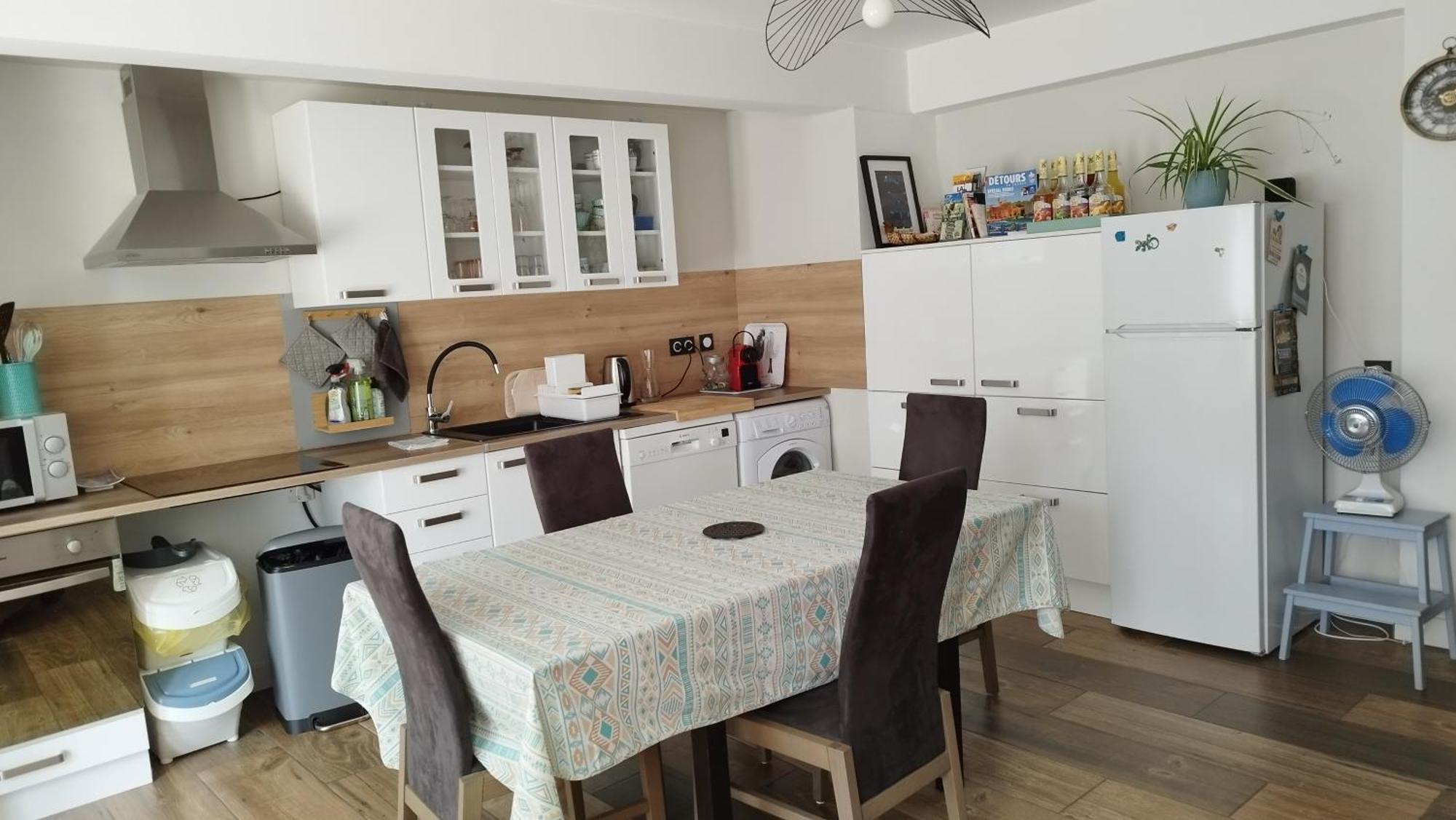 Ruthene Etape Appartement T3 Родез Екстериор снимка